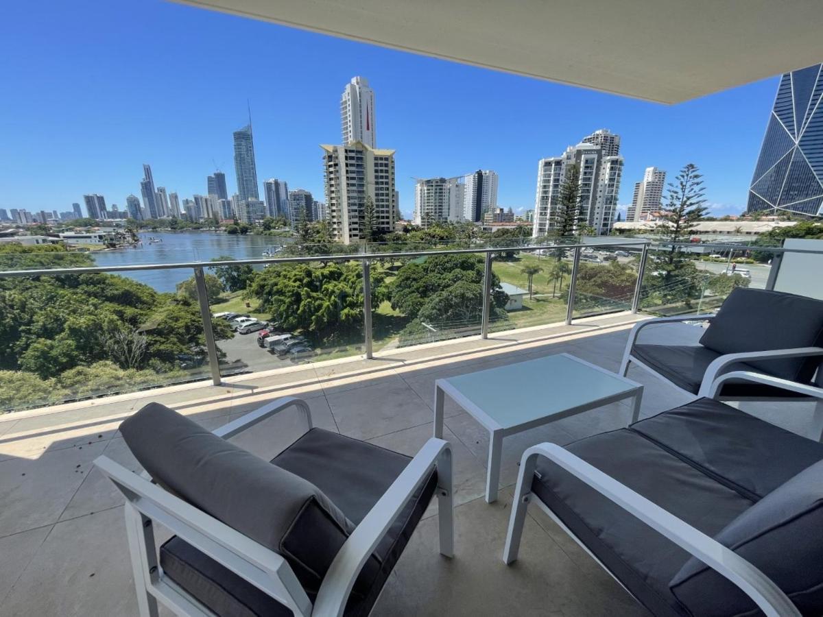 גולד קוסט Serenity Surfers Paradise מראה חיצוני תמונה