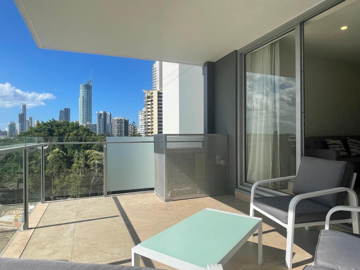 גולד קוסט Serenity Surfers Paradise מראה חיצוני תמונה